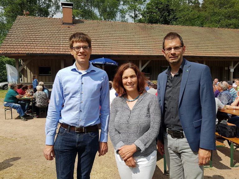 Preisverleihung Wasserbüffelprojekt im Hafenlohrtal